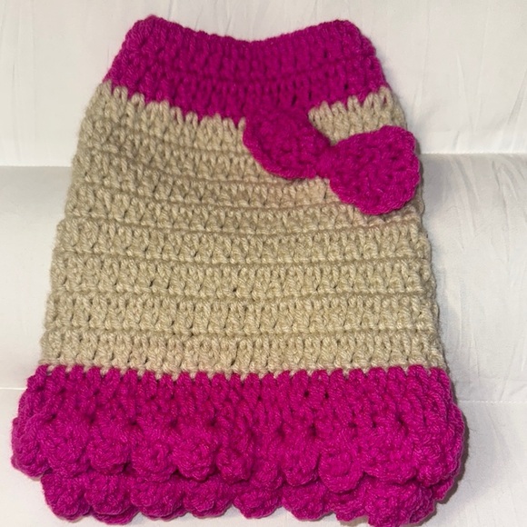 Hand crafted pets Pink and Tan Crochet dress Skirt with Bow - Picture 1 of 6